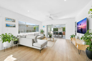 Real Estate Photographer Sunshine property photos captures stunning images of your house for sale. Sell your property now.